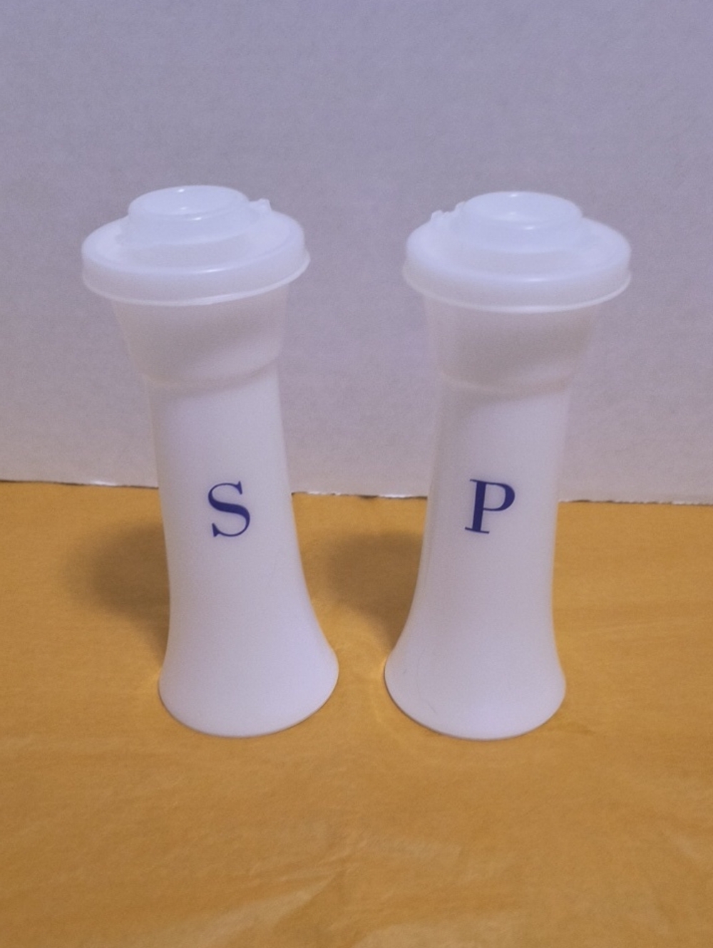 Tupperware 6 Inch White Salt and Pepper Shakers with Blue Letters B9